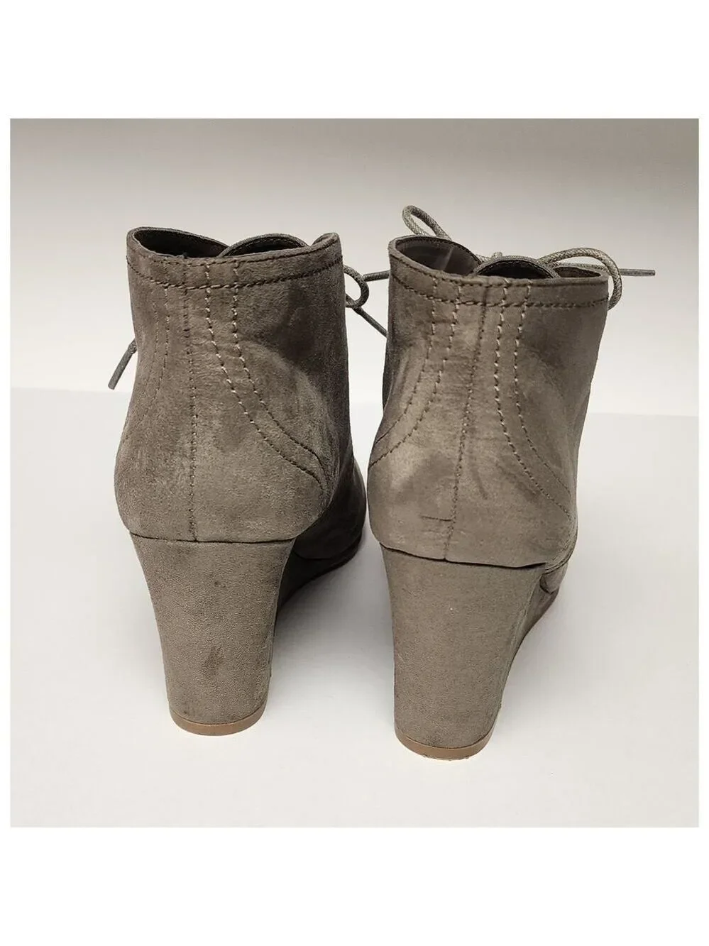 Arizona Jean Company Taupe Faux Suede Lace Up Wedge Ankle Boots Size 9.5M